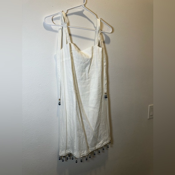 House of Harlow 1960 Linen Beaded Fringe Hem Shift Mini Dress in Off White NWOT - Picture 3 of 9